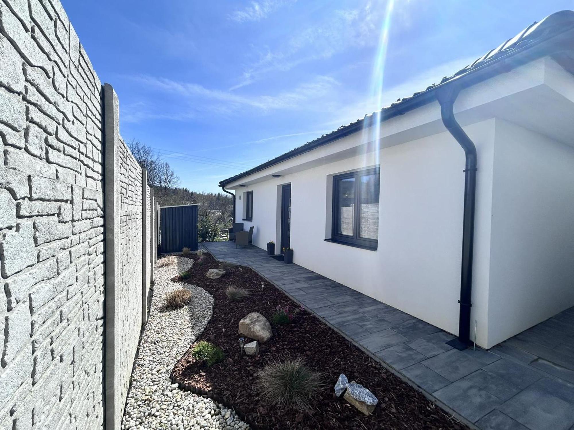 Apartman U Nas Frymburk Buitenkant foto