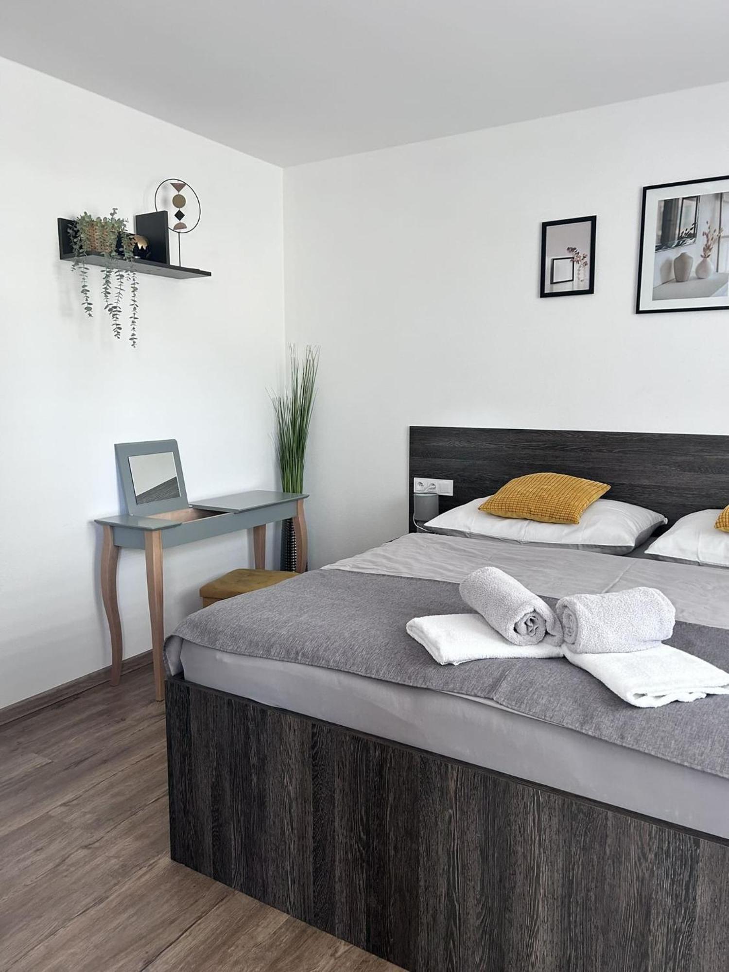 Apartman U Nas Frymburk Buitenkant foto
